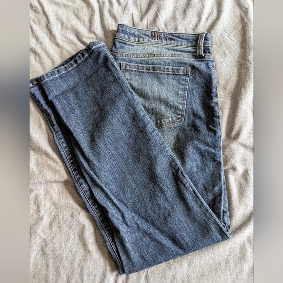 Kut From the Kloth Katy boyfriend jeans. New/never worn. Sz 14. - Picture 3 of 6
